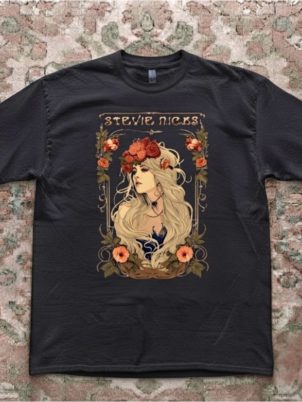 Stevie Nicks  Floral Art Nouveau Bohemian Music Tour  Gildan T-Shirt